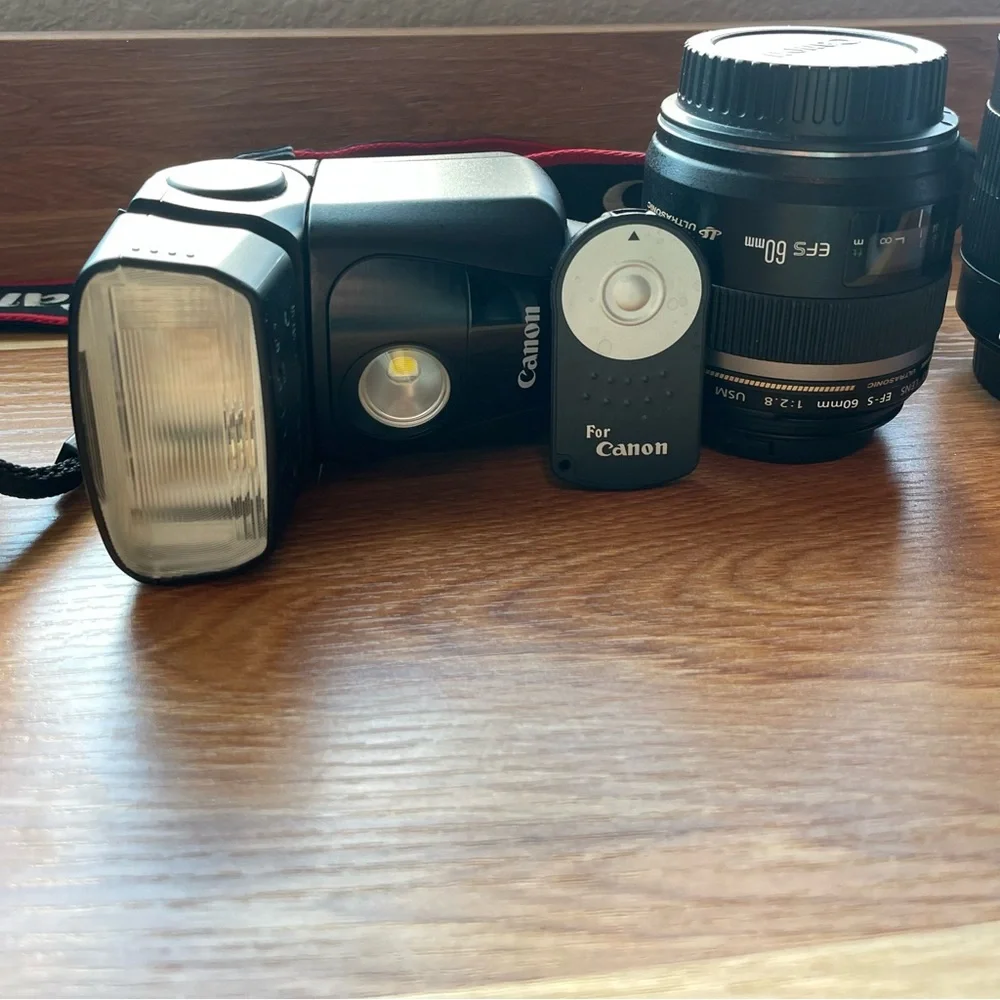 CANON 60D + EXTRAS
